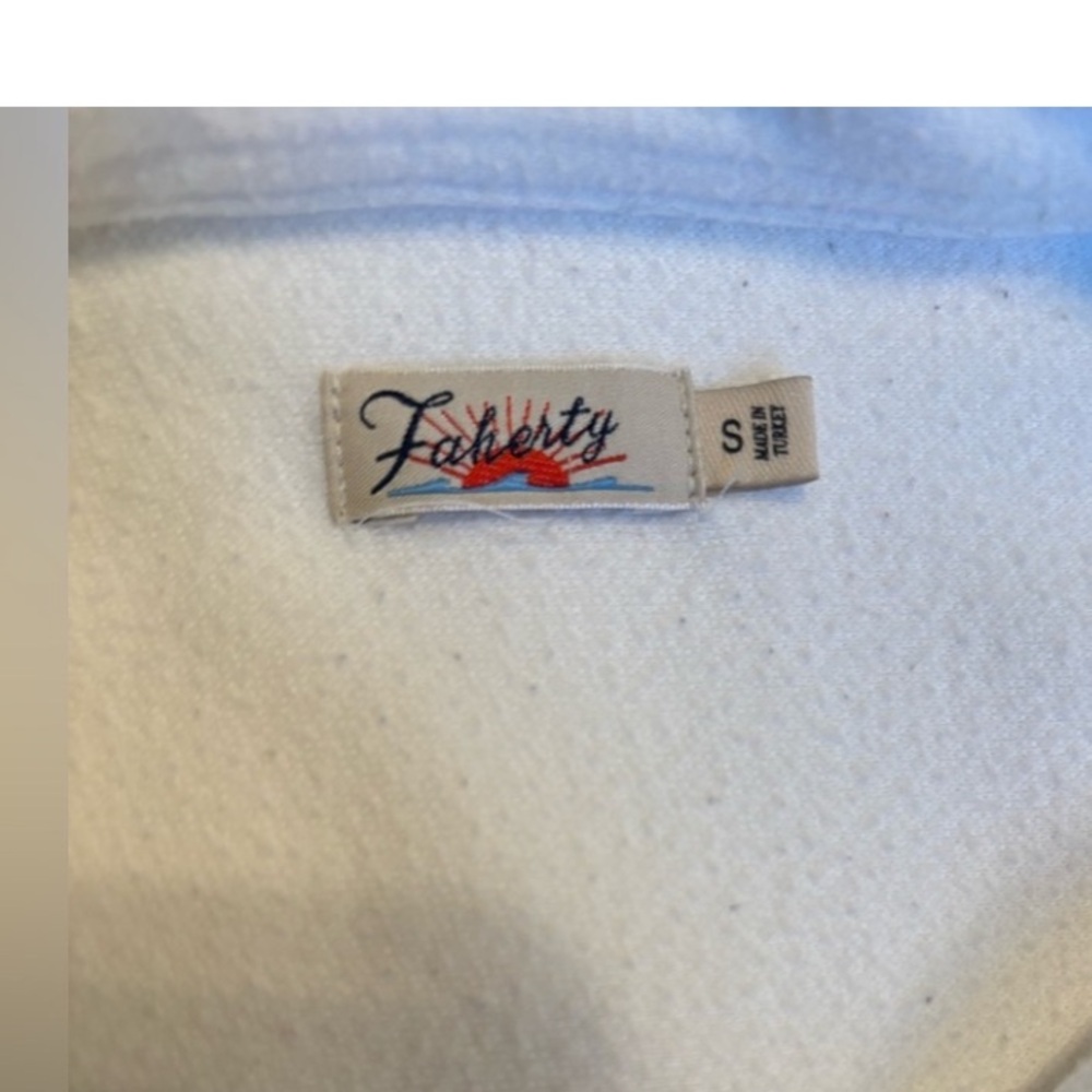 Faherty Legend Sweater Button Down Shirt in Oatmeal Size S - Picture 8 of 11